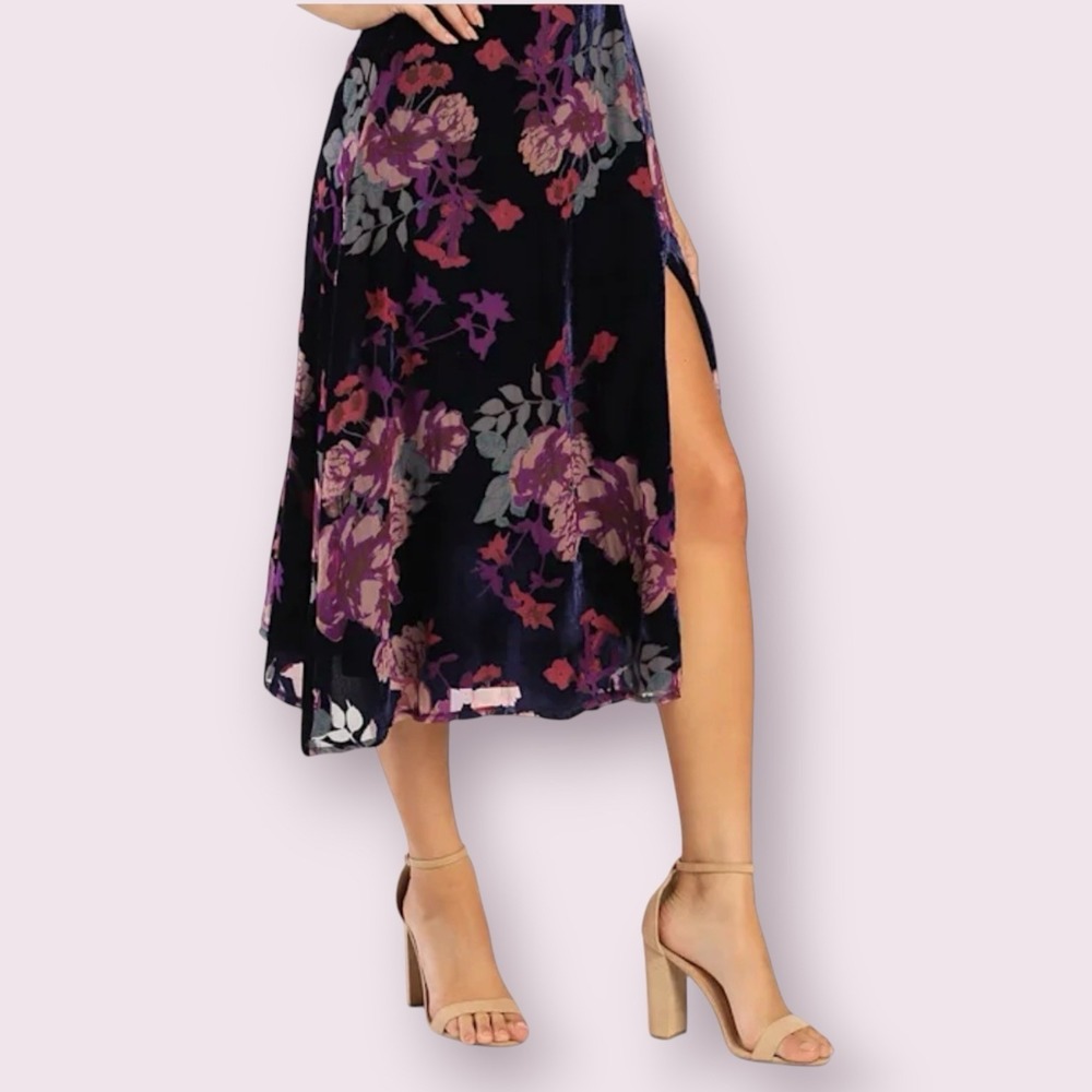 NWT Lulus Endearing Style‎ Navy Floral Burnout Velvet Halter Midi Dress Small - Picture 6 of 16